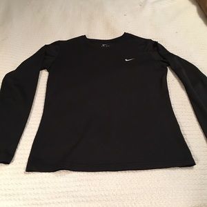 Nike blk dry fit in great condition
